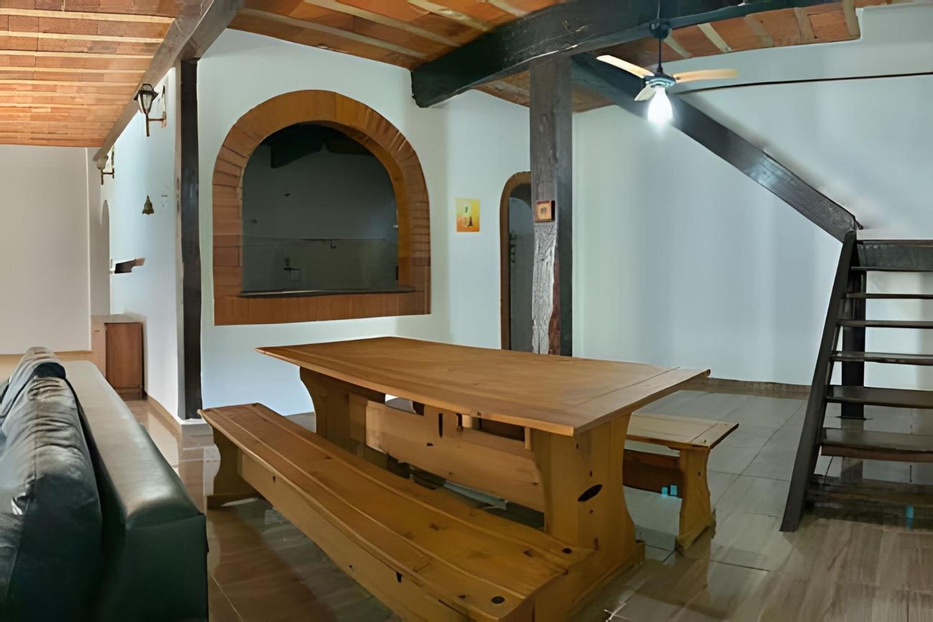 Holiday home Casarao - Refugio Na Natureza Com Lareira Externa, Piscina, Fondue E Amplo Jardim - 12 Min Do Parque Terra Dos Dinos *